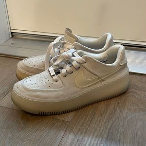 Nike Air Force 1 Sage Low LX
Phantom (W)